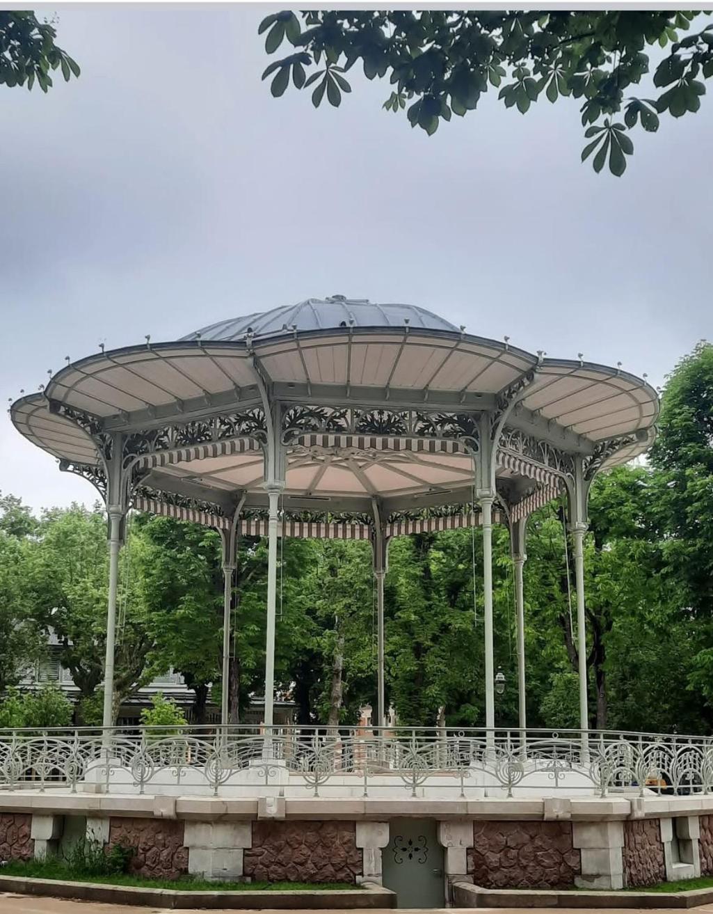 Le Splendid - Hypercentre - Proche Opera & Parcs - Thermes Vichy Exterior foto